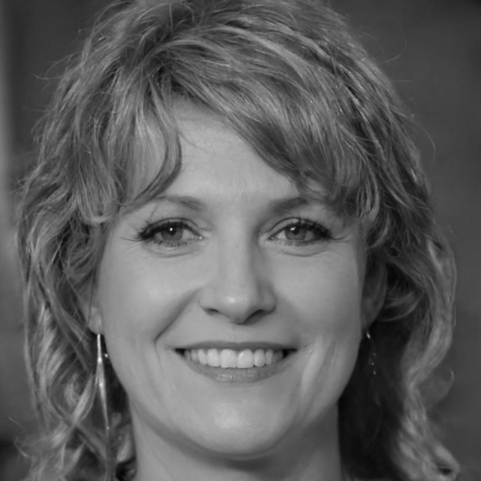 Finanzexpertin Dr. Anja Lindqvist